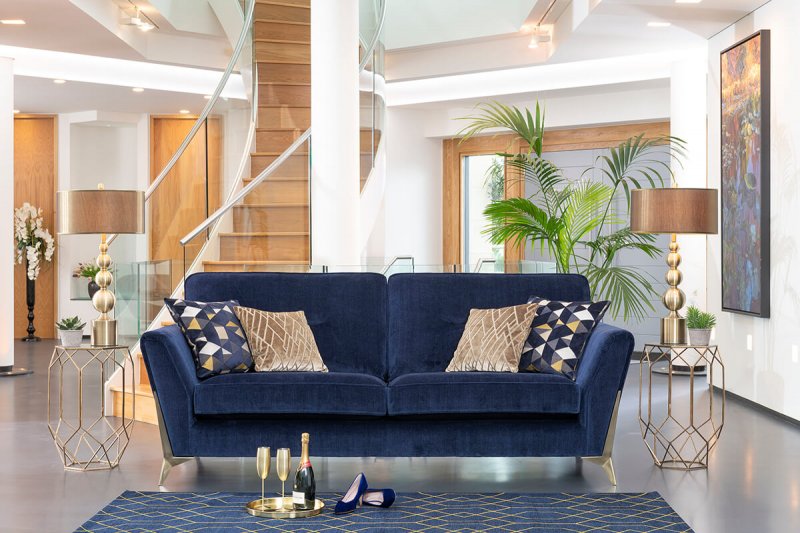 Lukehurst Sofas & Chairs Armitage Grand Sofa