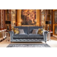 Chateaux Grand Sofa