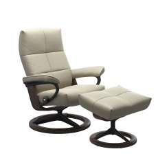 Stressless David Large Signature Chair with Footstool