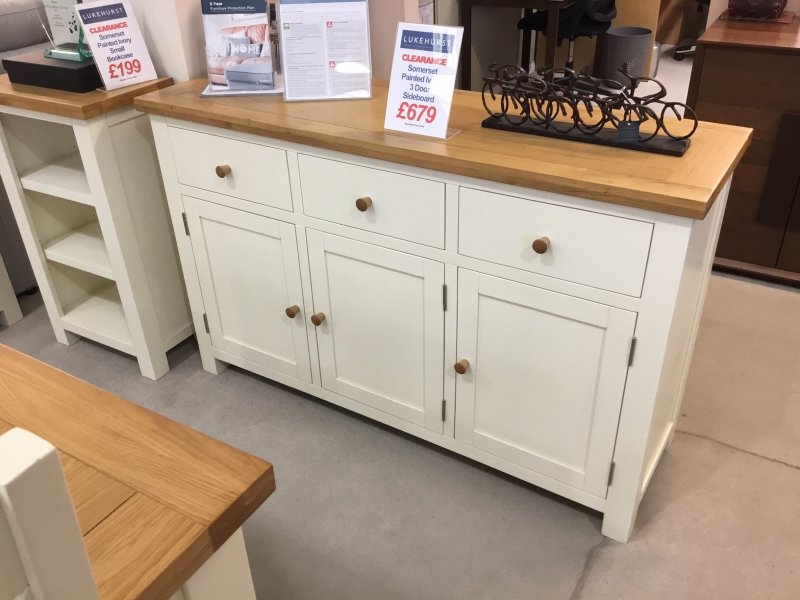 CLEARANCE PRODUCTS Somerset 3 Door Sideboard
