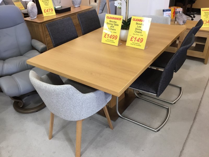 CLEARANCE PRODUCTS Skovby Dining Table and 4 Chairs